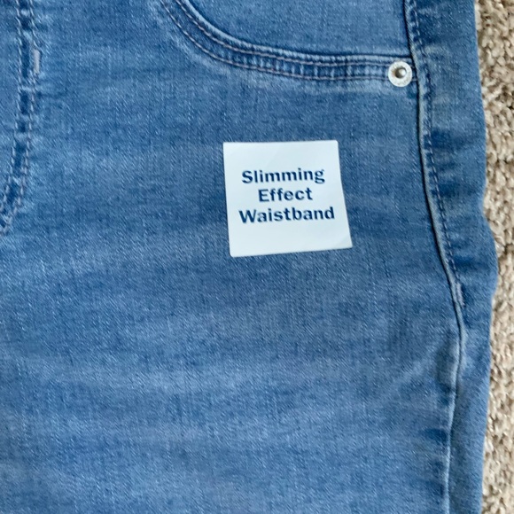 Old Navy Jeggings size 0 — NWT!!! - Picture 4 of 5